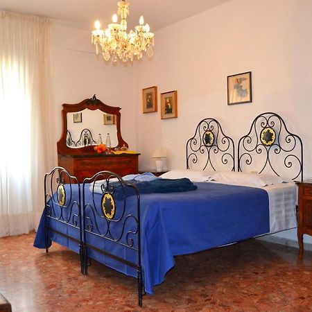 A B C Bologna In B&B Pokoj fotografie